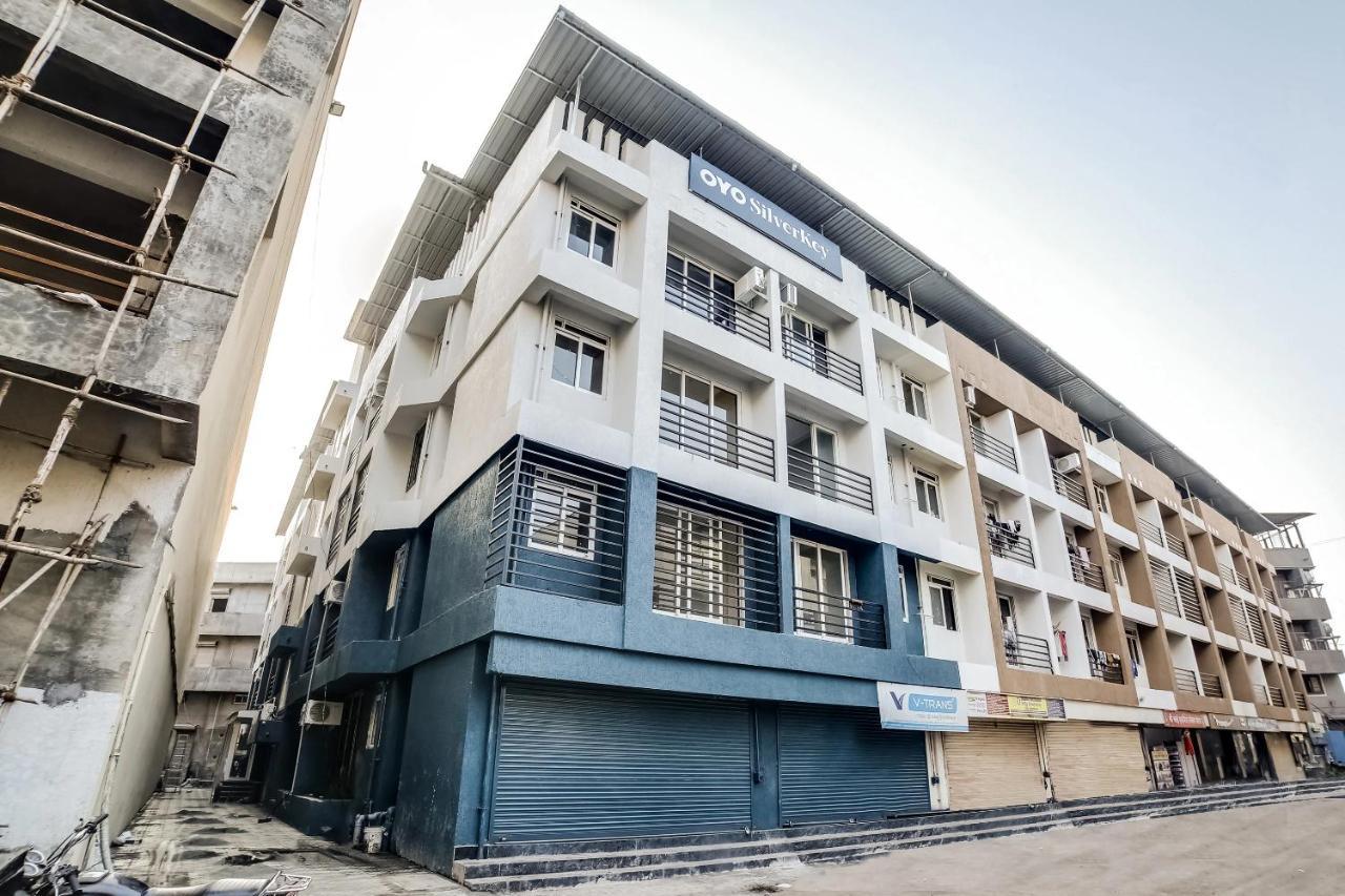 Hotel Bhumi World Bhiwandi المظهر الخارجي الصورة